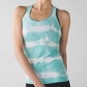 Lululemon Swiftly Tech Racerback Tank Heathered Tranquil Blue Tie Dye 10